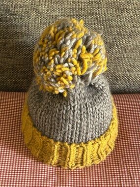 Gelso Bianco Cozy Two-Tone Knit Pom Beanie in Gray and Mustard Alpaca Wool Visco
